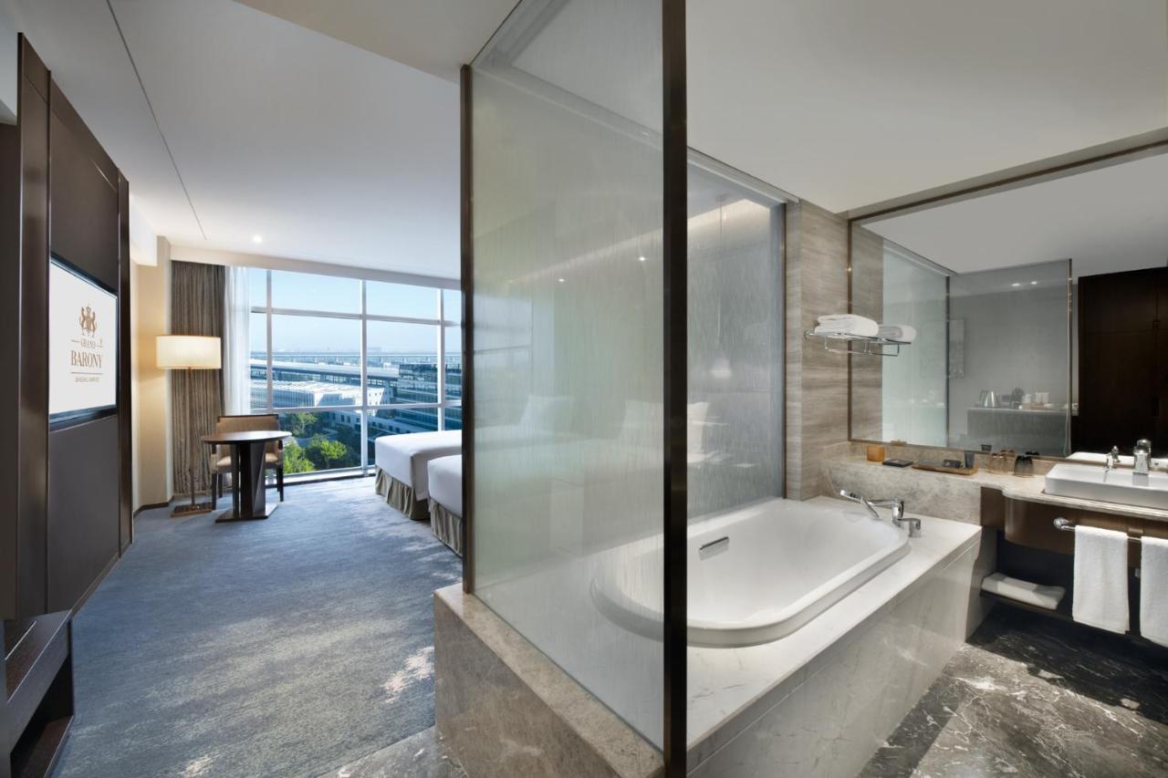 Grand Barony Qingdao Airport Hotel エクステリア 写真